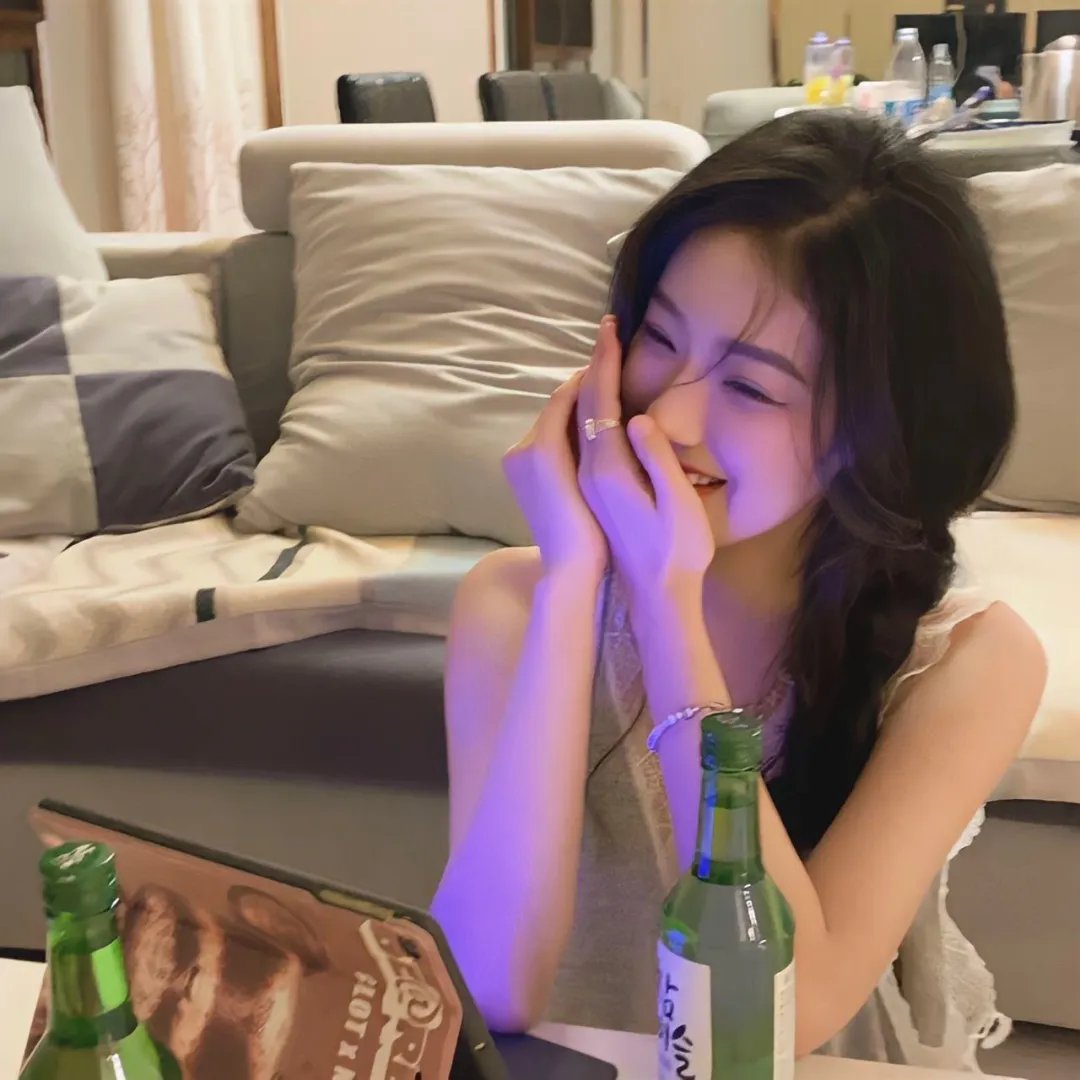 校园极品狂神唐子臣